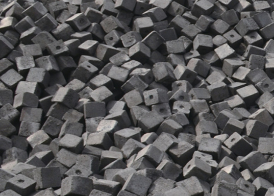 High Anti Crush Strength Low Ash Coke , Cubic Formed Coke Material