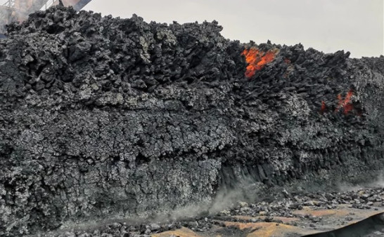 High Carbon Pitch Coke , Green Delayed Petroleum Coke As Auxiliary Additive