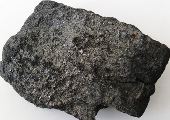 High Fixed Carbon Hard Coke Mineral Low Ash Low Sulfur Large Porosity