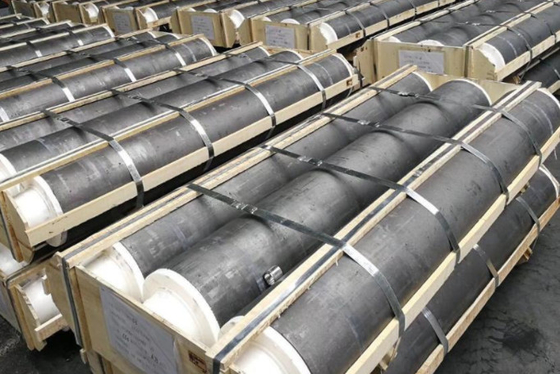 Industrial UHP Graphite Electrode Raw Materials For Arc Furnaces Low Resistivity