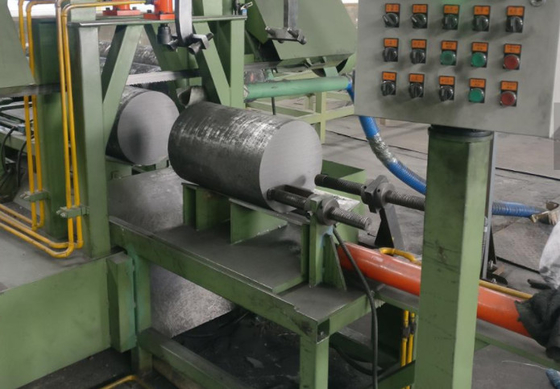 Round Bar Shape Electric Arc Furnace Electrodes High Oxidation Resistance